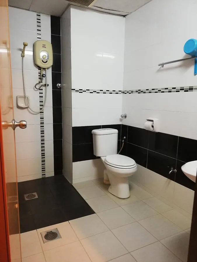 **  Hotel Damai Parit Buntar Malaysia